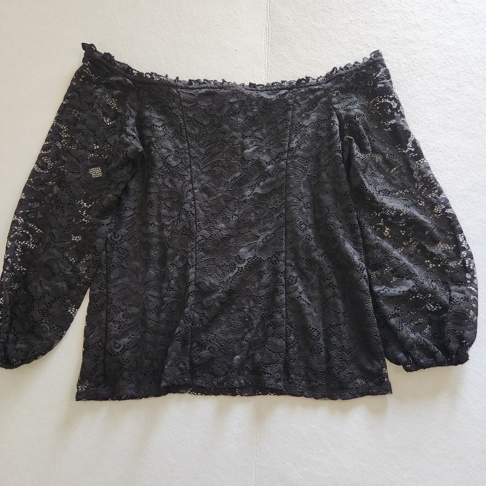 Torrid Black Lace Off-Shoulder Blouse Fully Lined Size 2 Or 2X - Picture 3 of 10